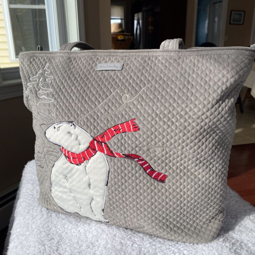 RARE Vera Bradley Tote - "Winter" Polar Bear Design - Beautiful